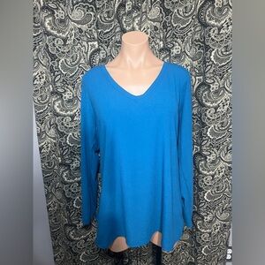 Torrid Super Soft Ribbed Blue V-Neck Long Sleeve Tunic Top
Plus Size 3